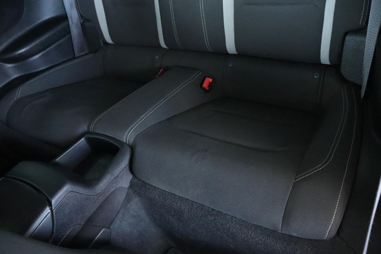 Chevrolet Camaro 2dr Cpe 1LT 2016