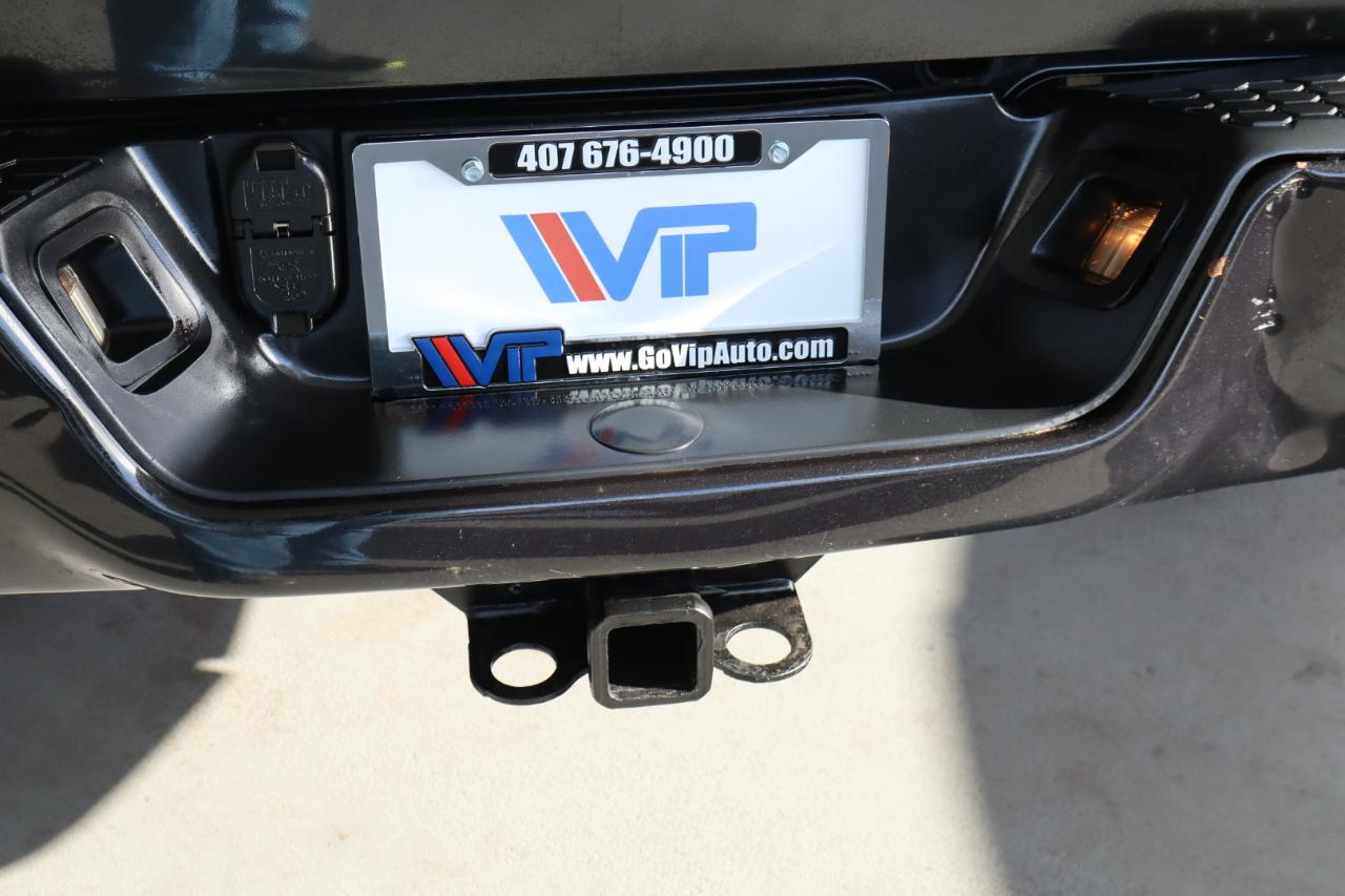 RAM 1500 4WD Quad Cab 140.5" Sport 2016