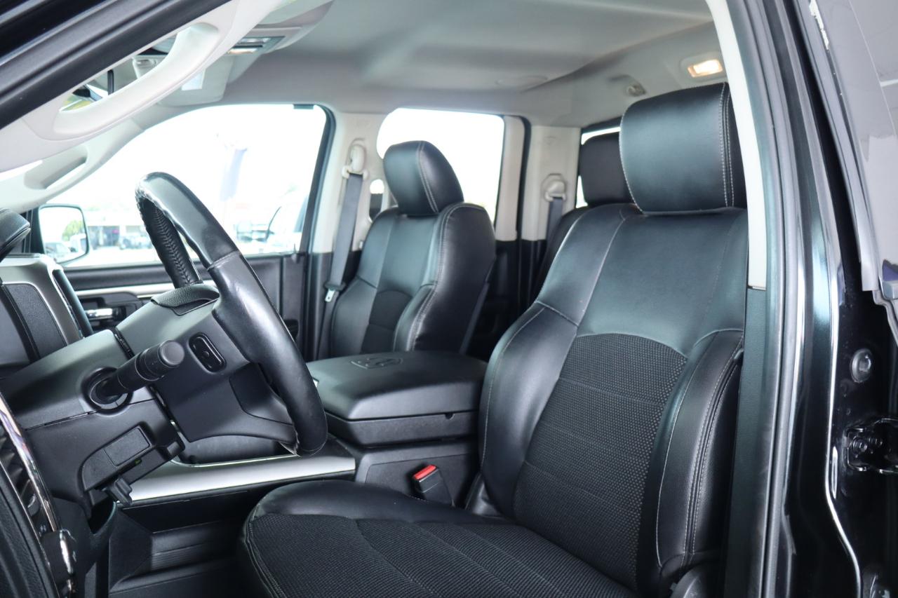 RAM 1500 4WD Quad Cab 140.5" Sport 2016