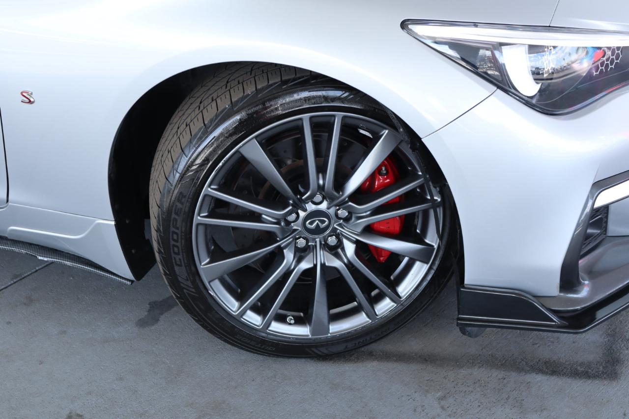 Infiniti Q50 Red Sport 400 AWD 2018