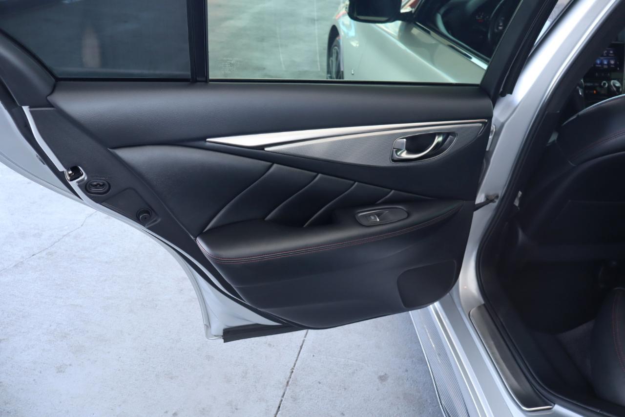 Infiniti Q50 Red Sport 400 AWD 2018