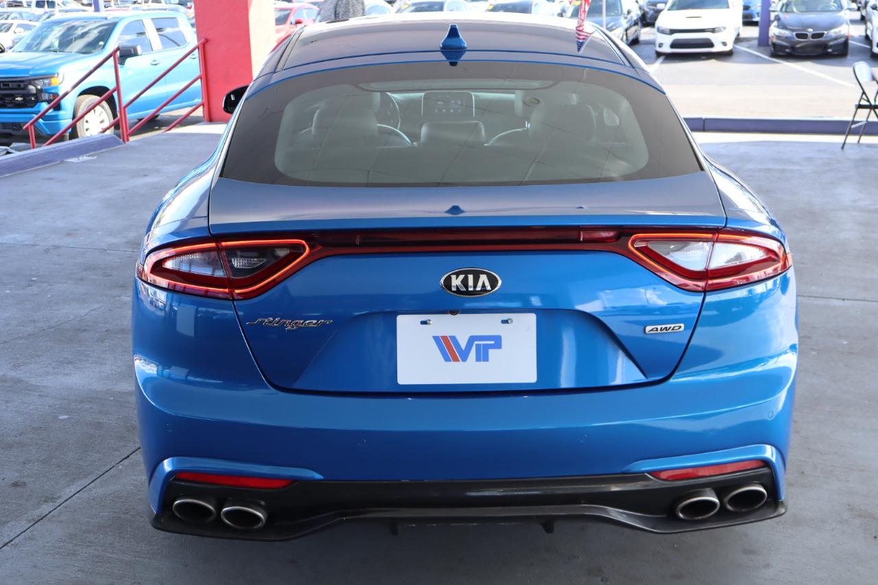Kia Stinger Base AWD 2018