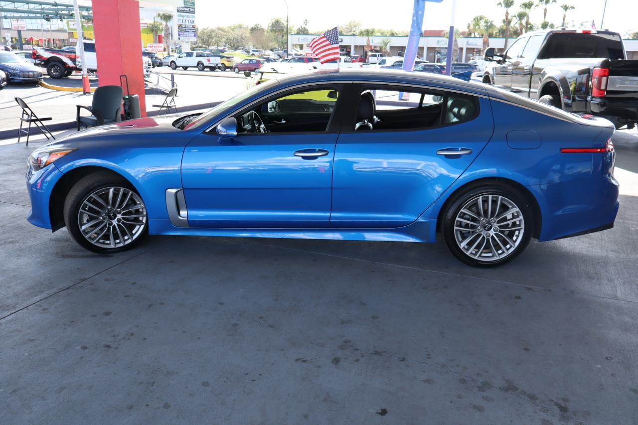 Kia Stinger Base AWD 2018