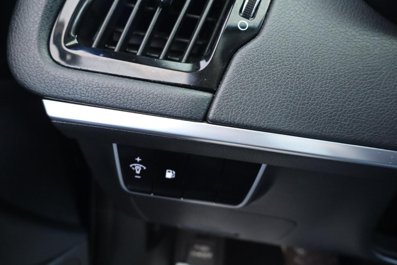 Kia Stinger Base AWD 2018