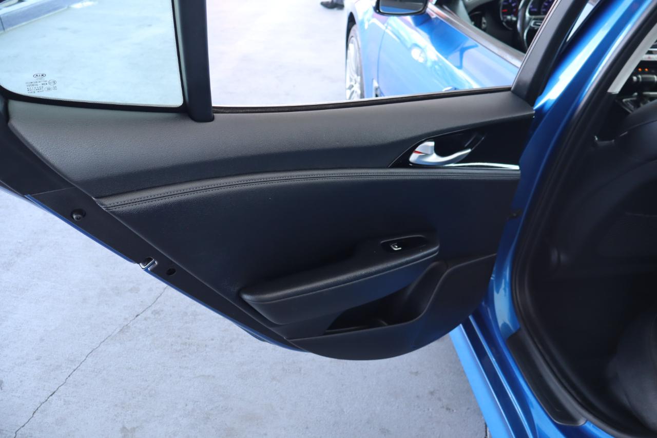 Kia Stinger Base AWD 2018