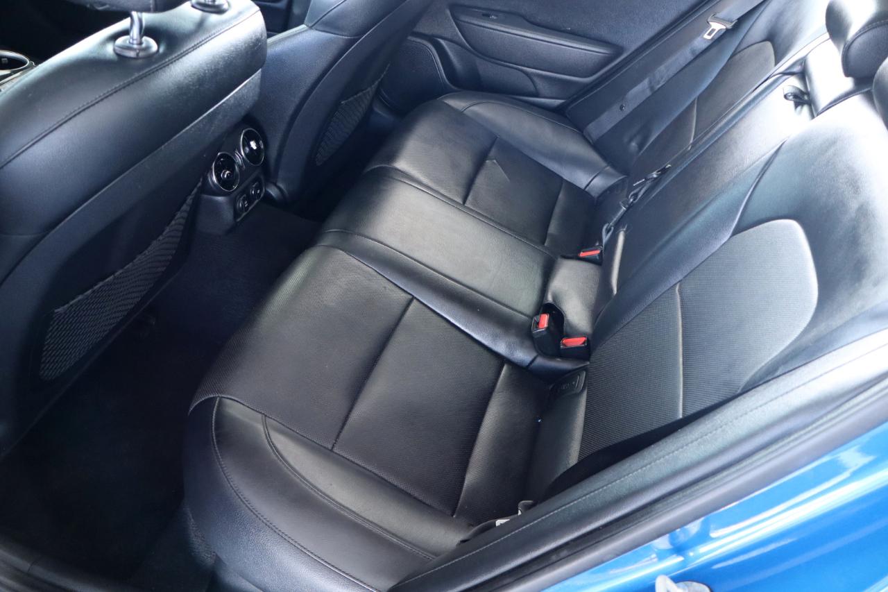 Kia Stinger Base AWD 2018