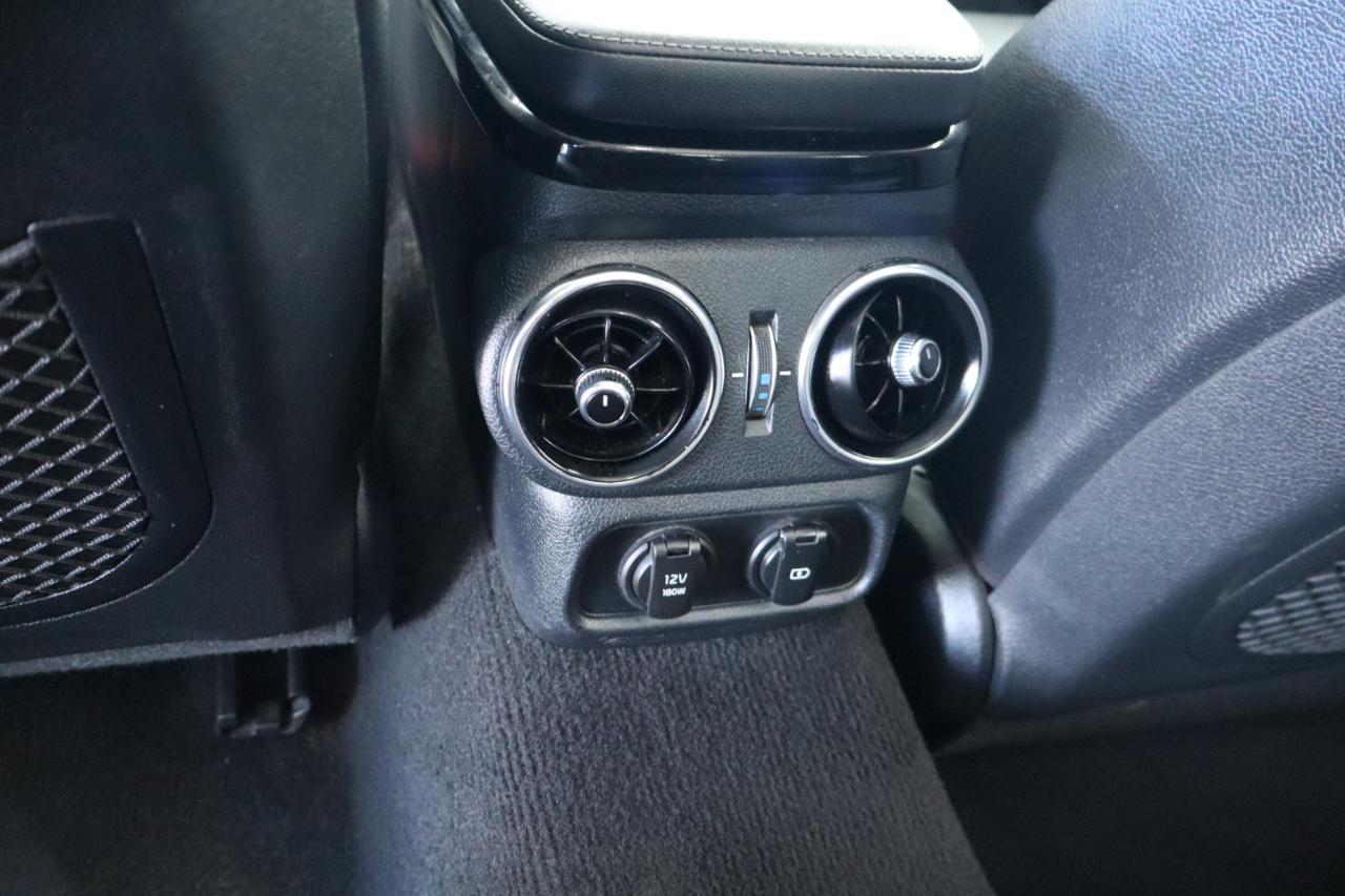 Kia Stinger Base AWD 2018