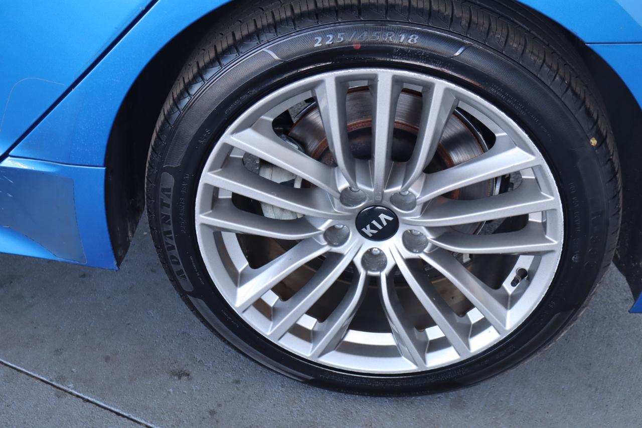 Kia Stinger Base AWD 2018