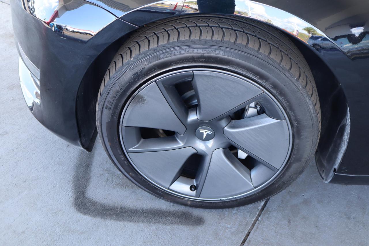 Tesla Model 3 RWD 2023