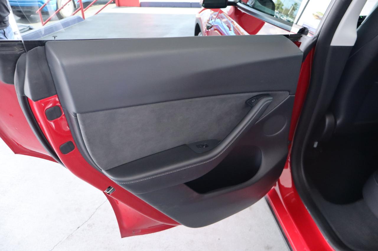 Tesla Model Y Long Range AWD 2021