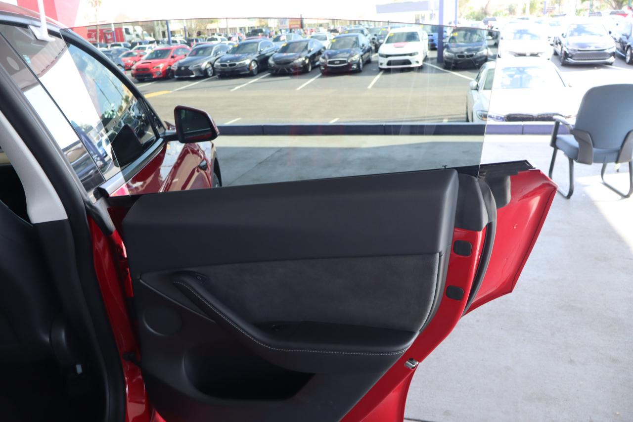 Tesla Model Y Long Range AWD 2021