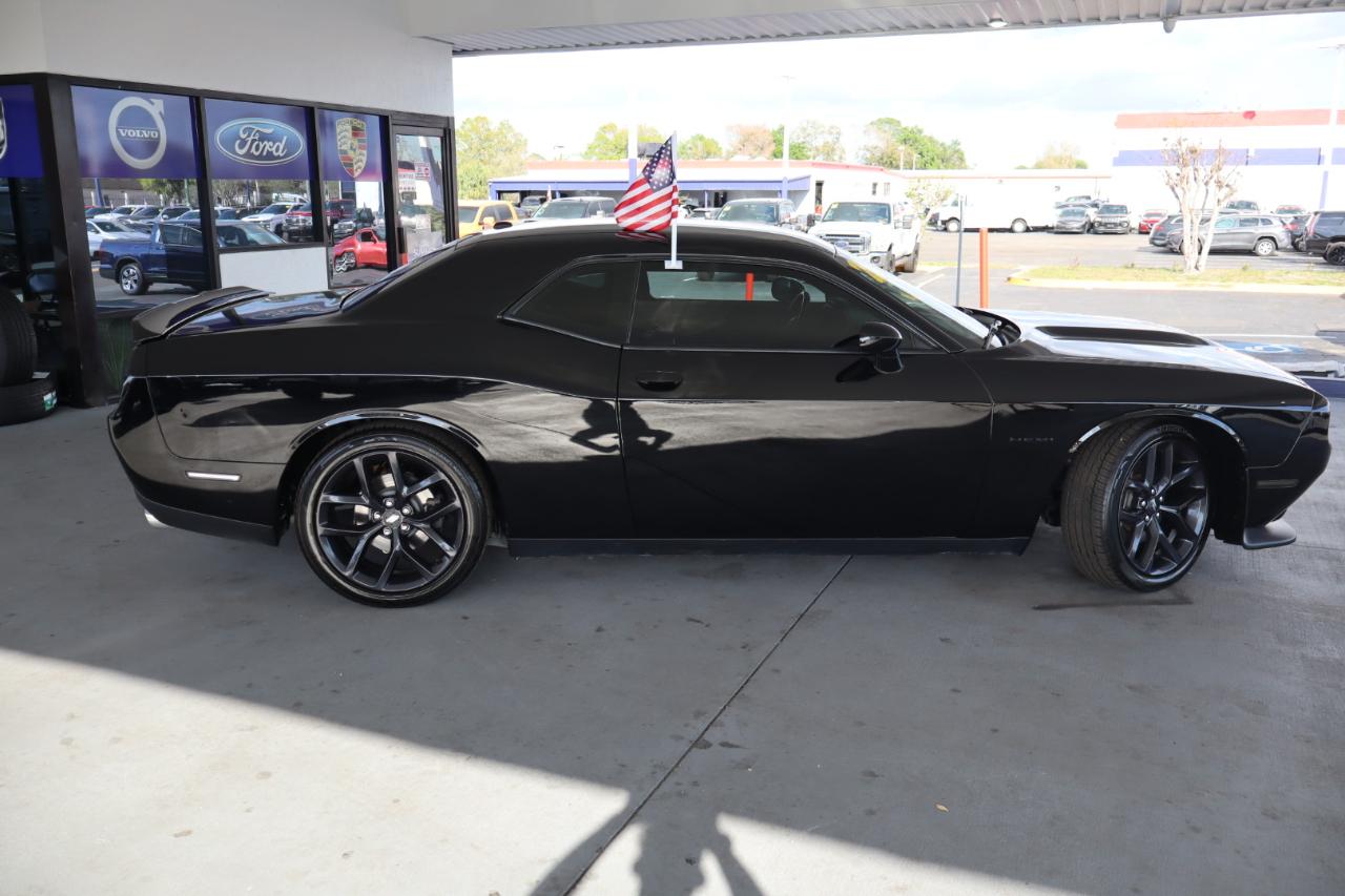 Dodge Challenger R/T RWD 2020