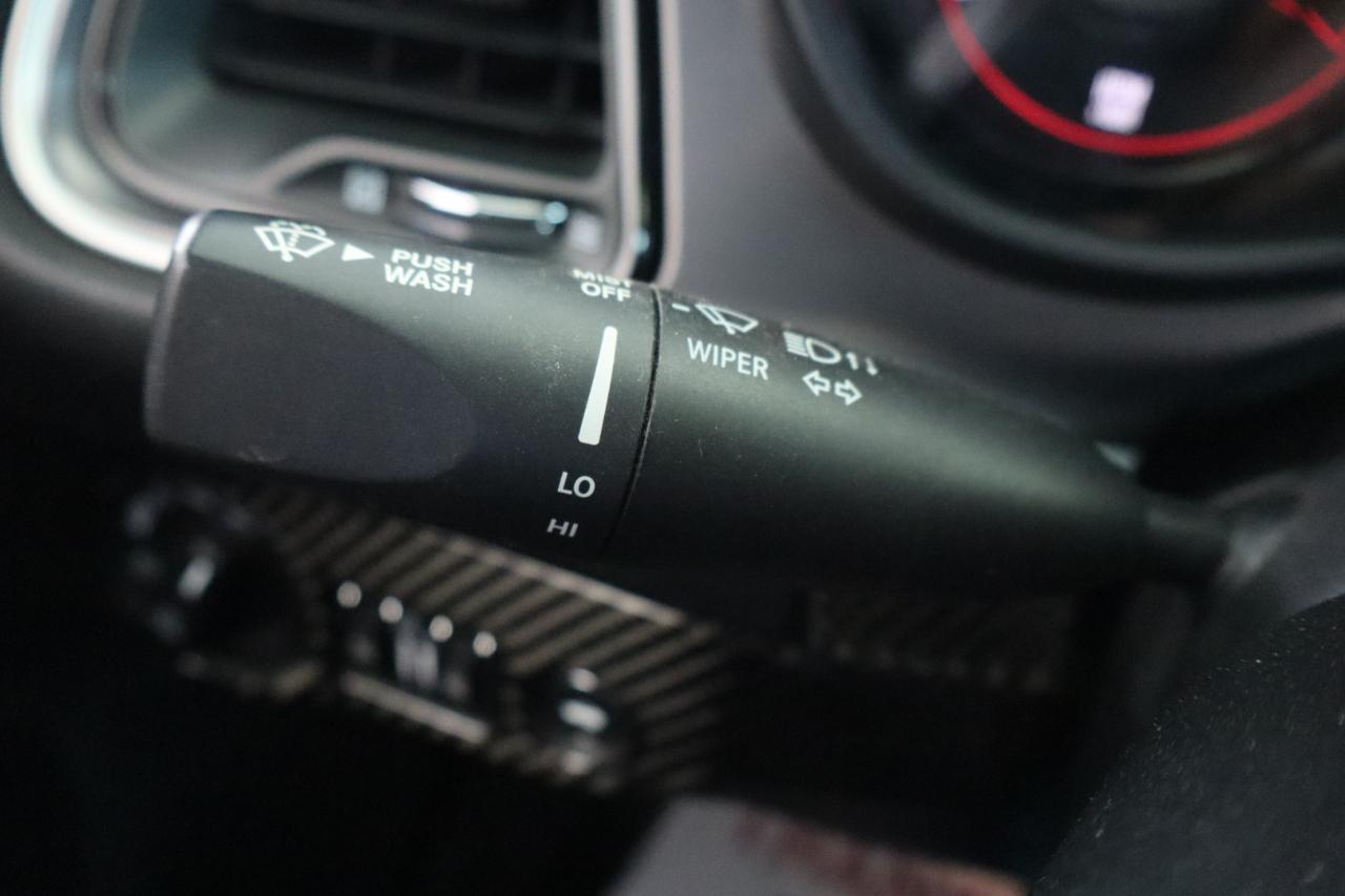 Dodge Challenger R/T RWD 2020