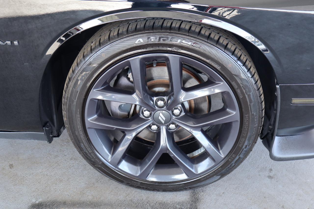 Dodge Challenger R/T RWD 2020