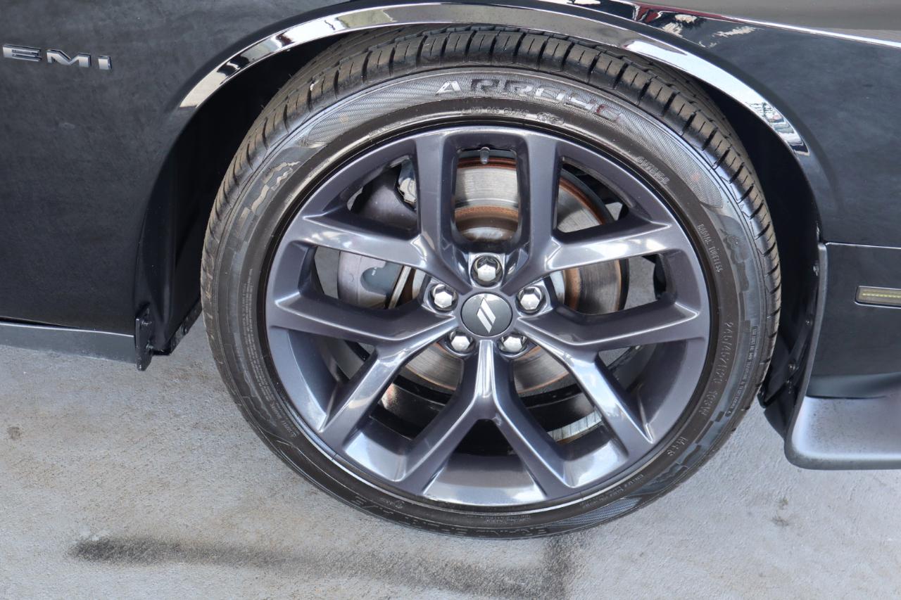 Dodge Challenger R/T RWD 2020