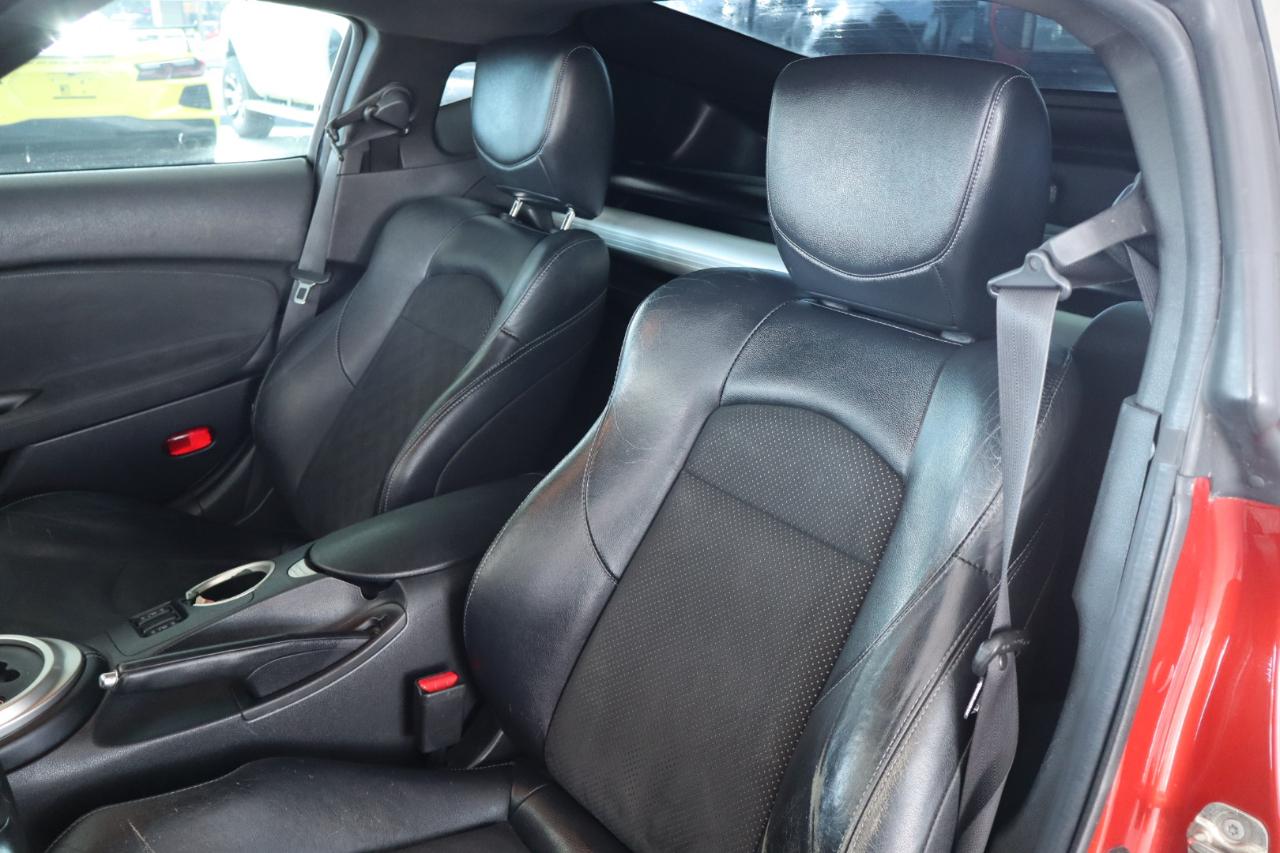 Nissan 370Z 2dr Cpe Auto Touring 2013