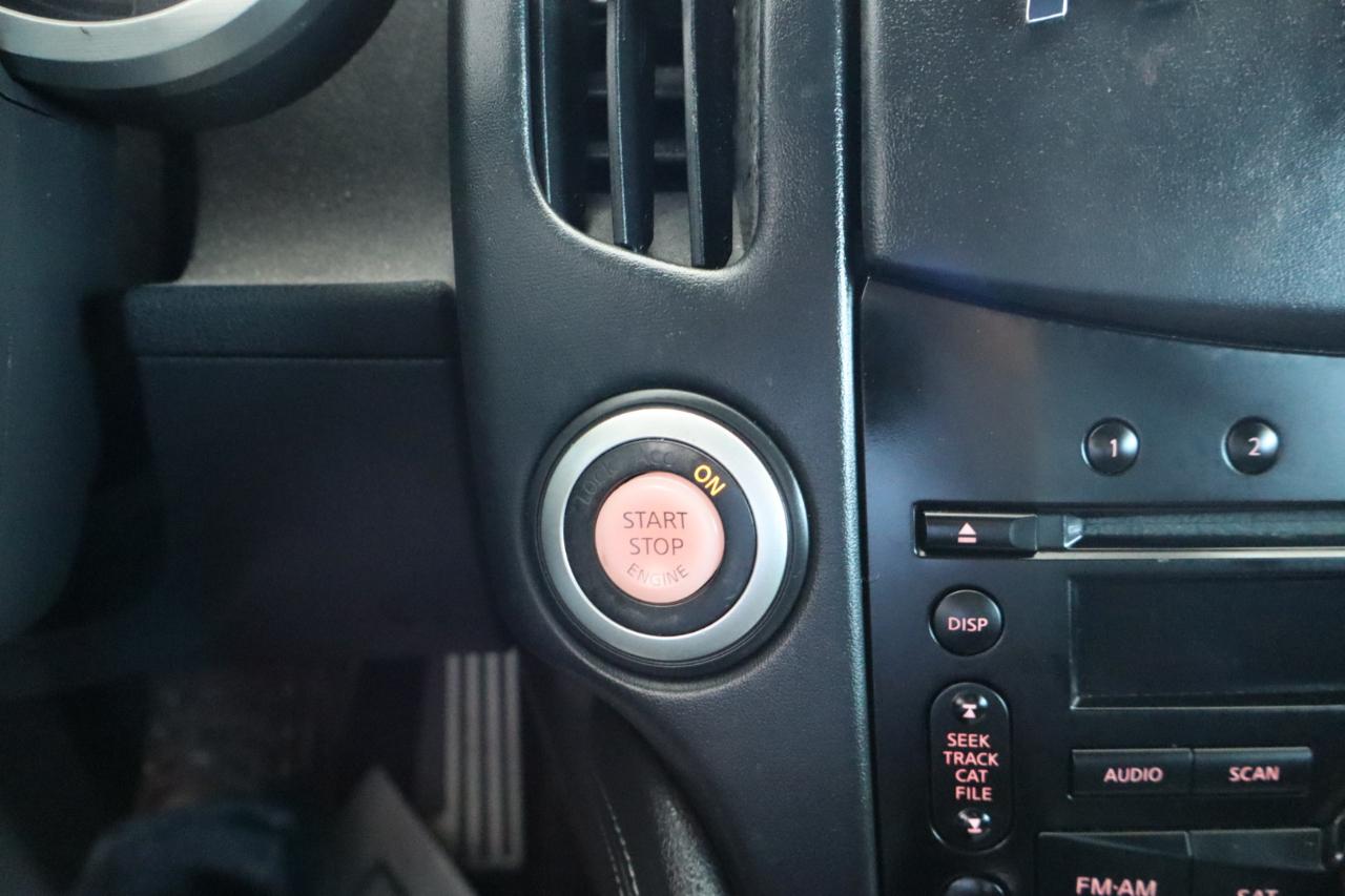 Nissan 370Z 2dr Cpe Auto Touring 2013