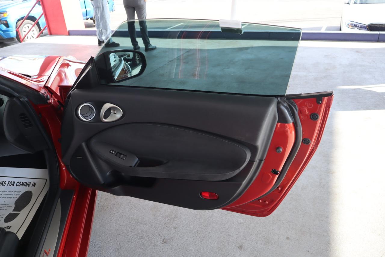 Nissan 370Z 2dr Cpe Auto Touring 2013