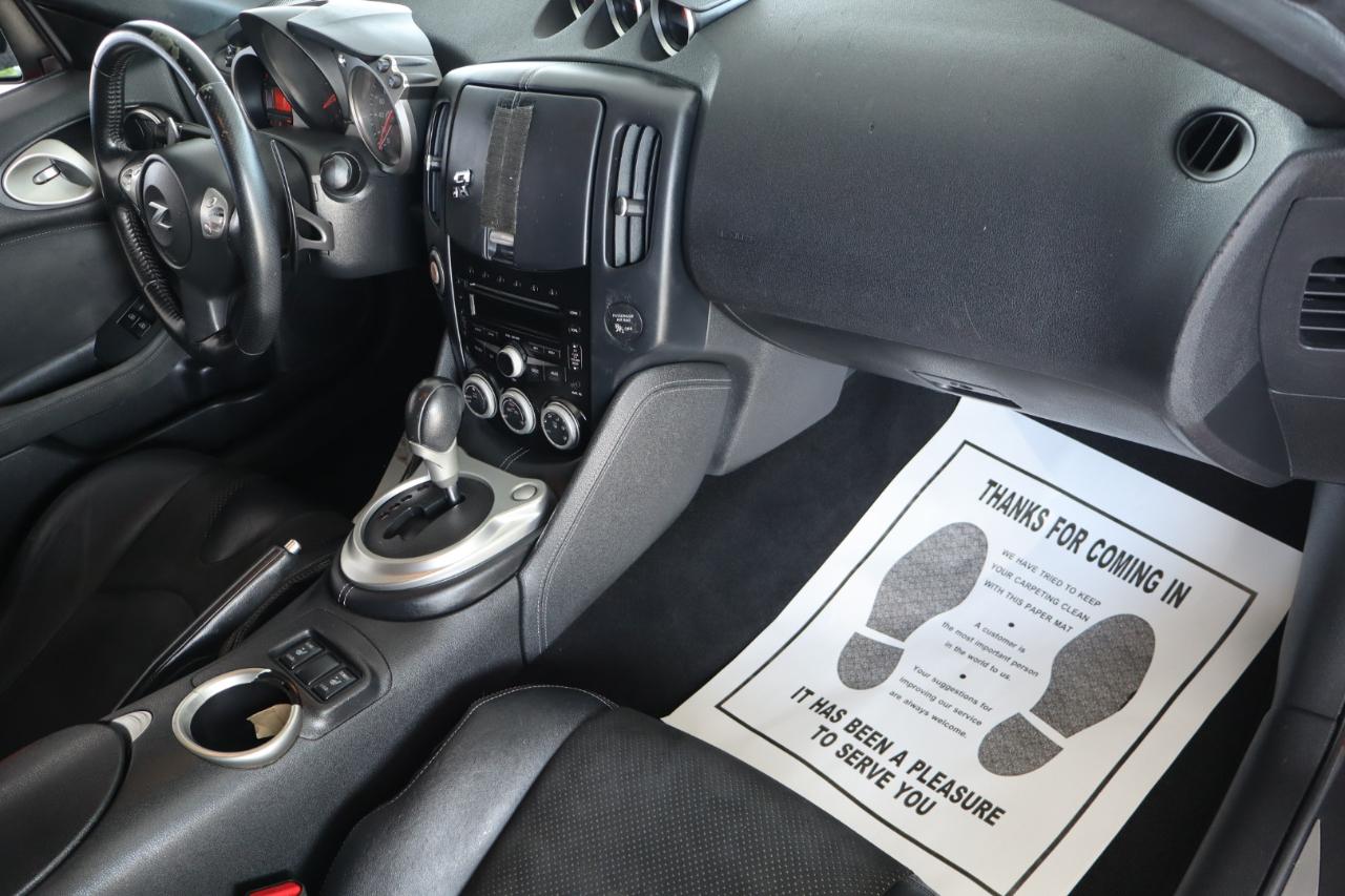 Nissan 370Z 2dr Cpe Auto Touring 2013