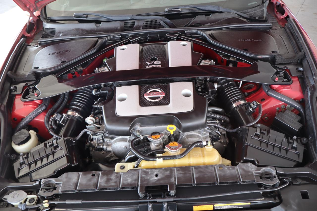 Nissan 370Z 2dr Cpe Auto Touring 2013