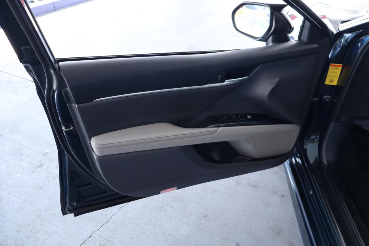 Toyota Camry XSE Auto (Natl) 2021