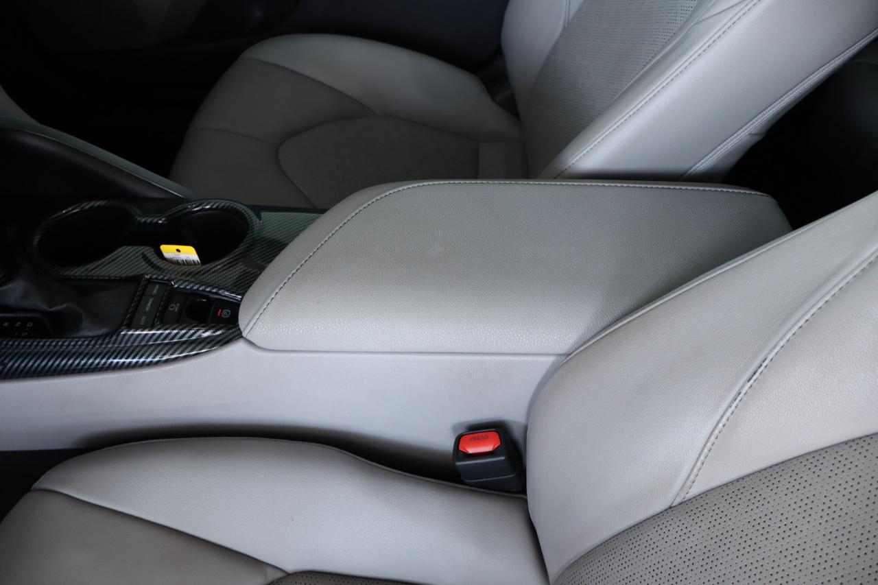 Toyota Camry XSE Auto (Natl) 2021