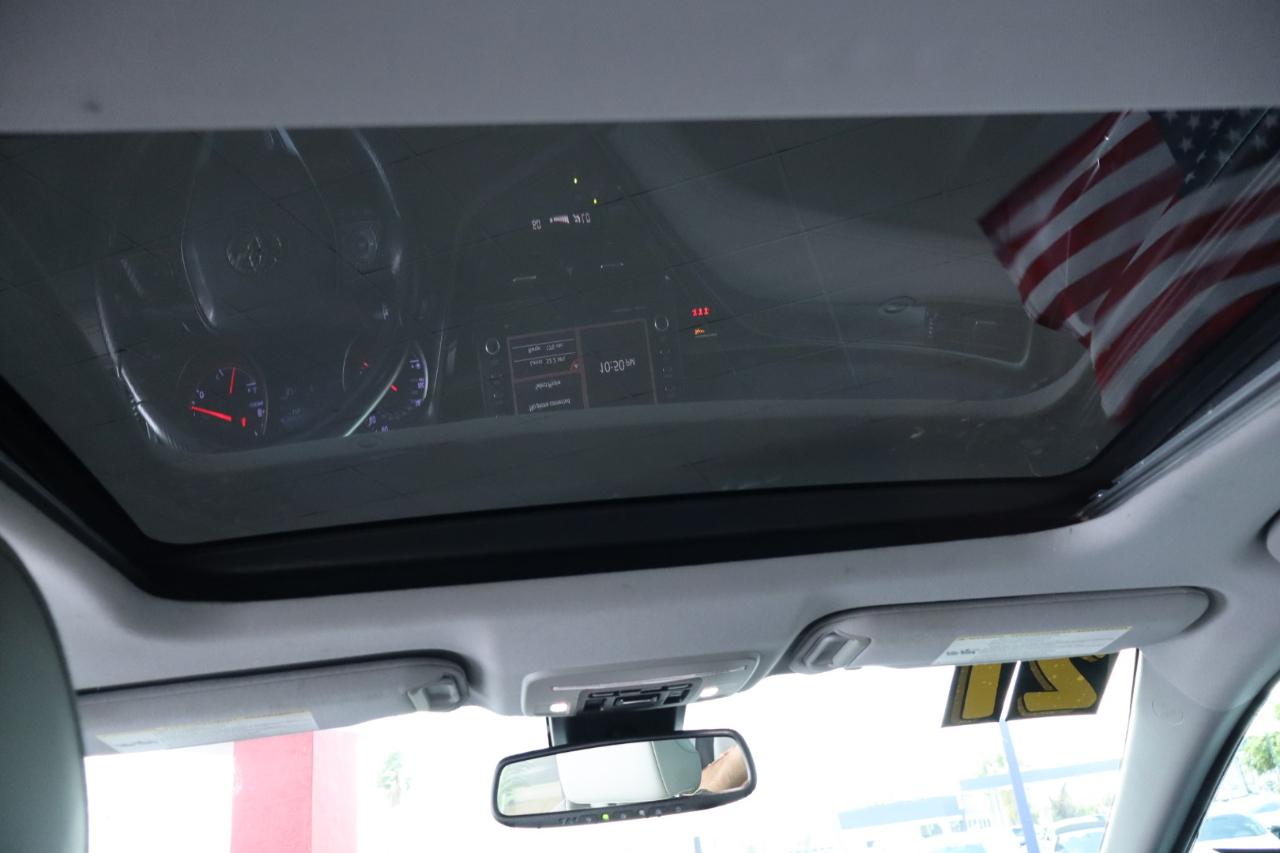 Toyota Camry XSE Auto (Natl) 2021