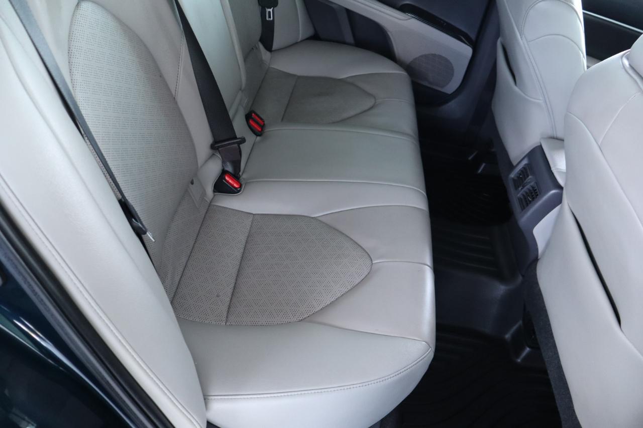 Toyota Camry XSE Auto (Natl) 2021