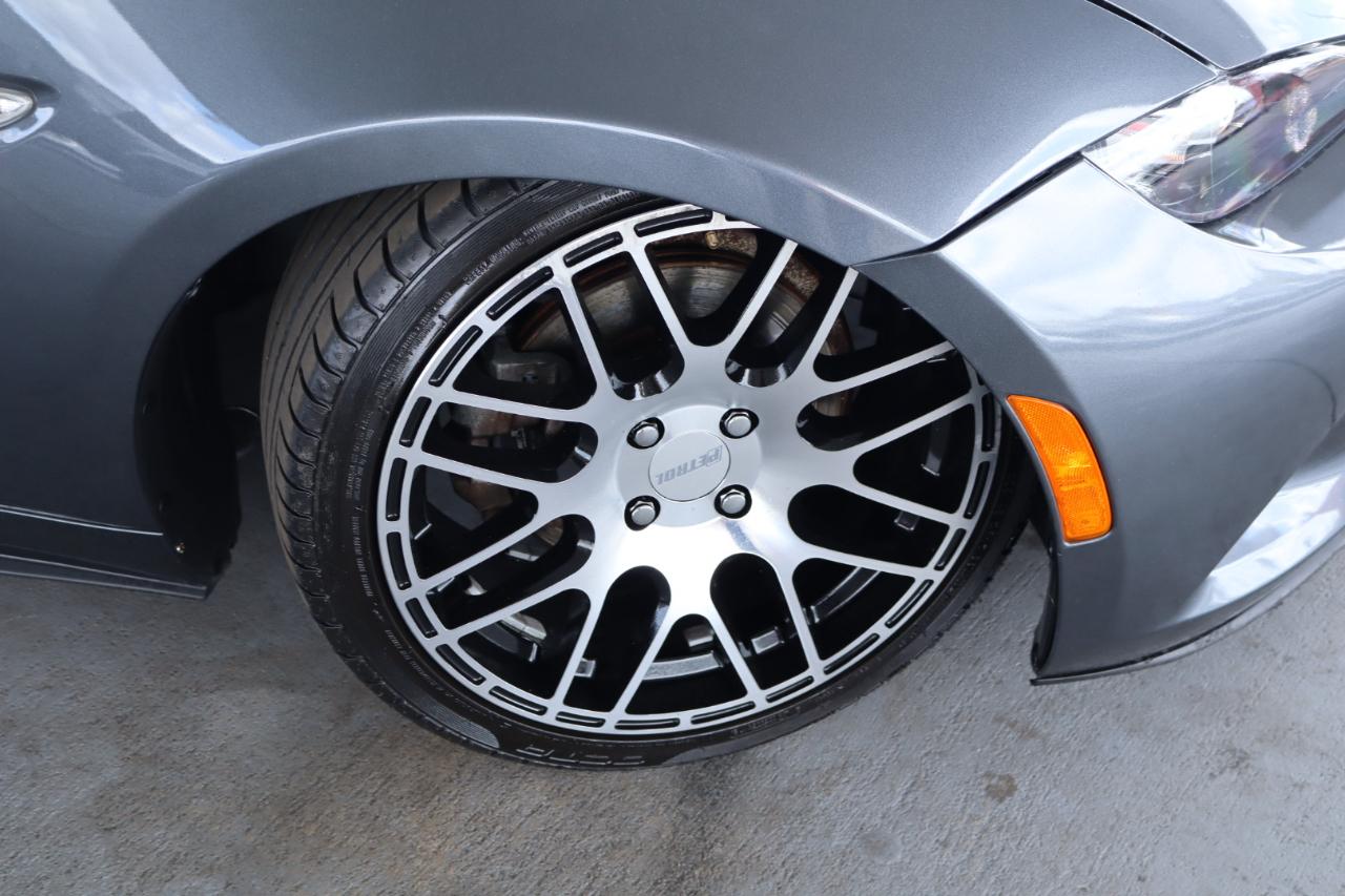 Mazda MX-5 Miata 2dr Conv Auto Club 2016