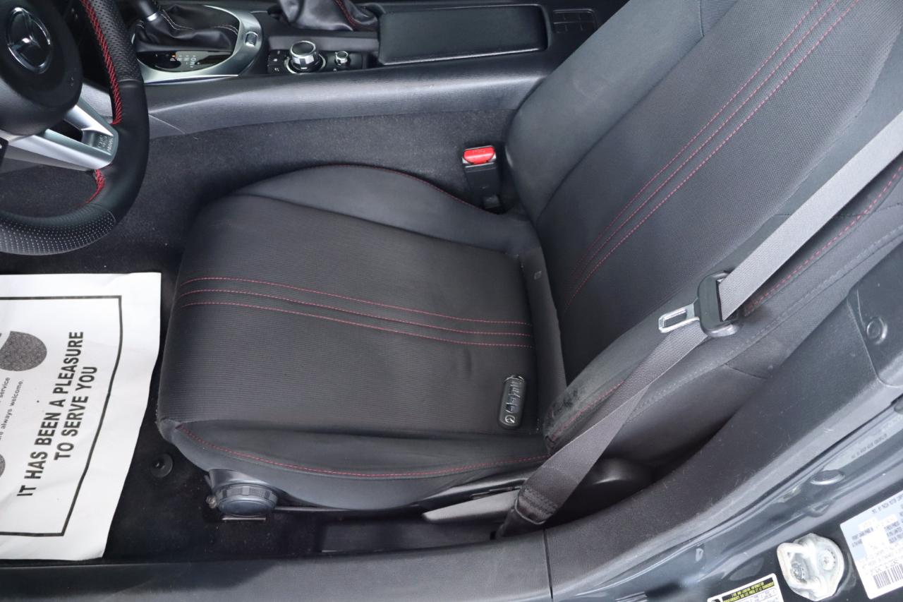 Mazda MX-5 Miata 2dr Conv Auto Club 2016