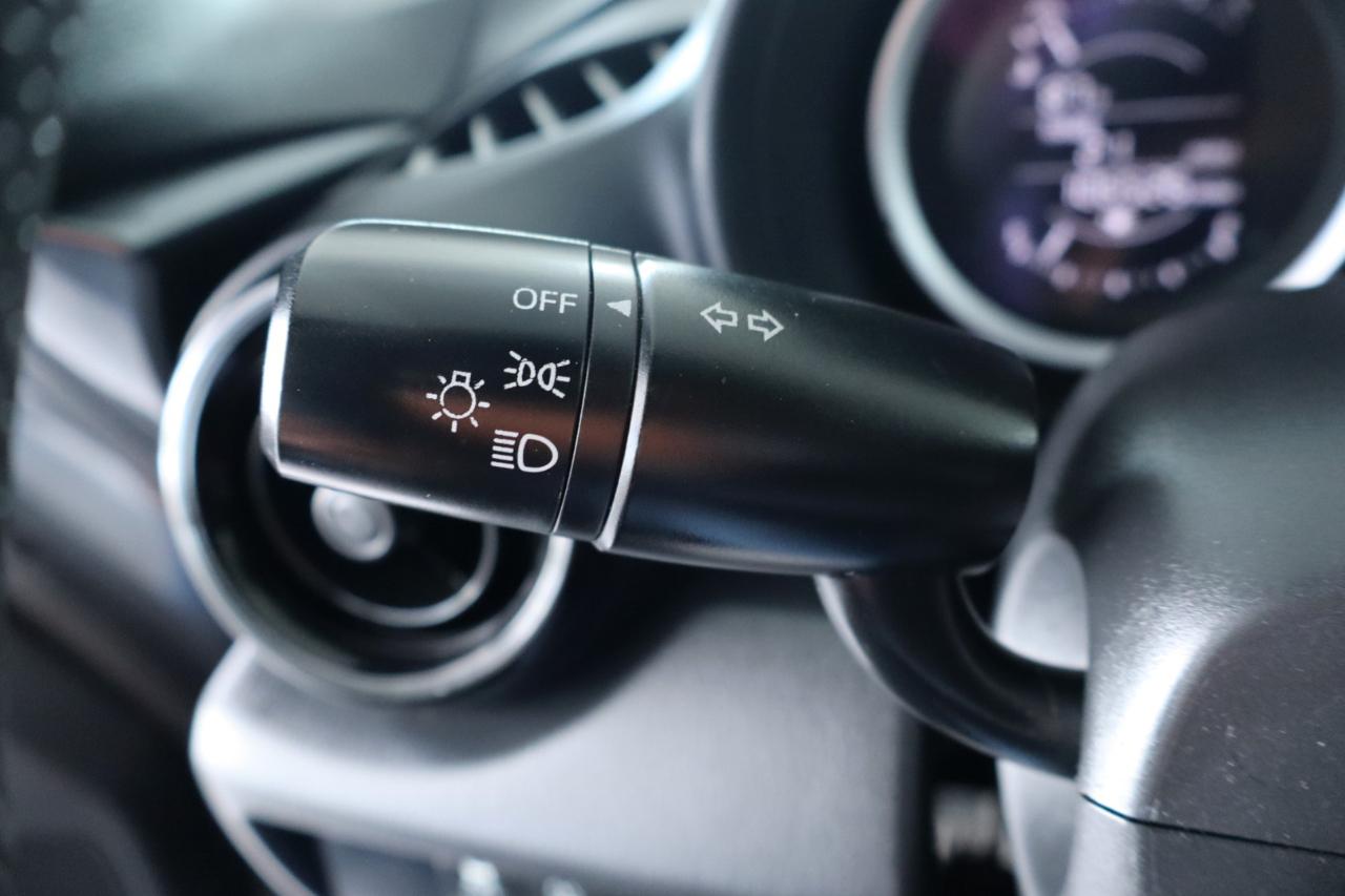 Mazda MX-5 Miata 2dr Conv Auto Club 2016