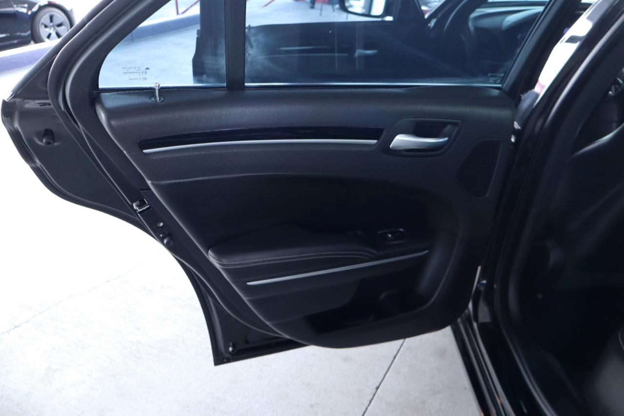 Chrysler 300 300S RWD 2018