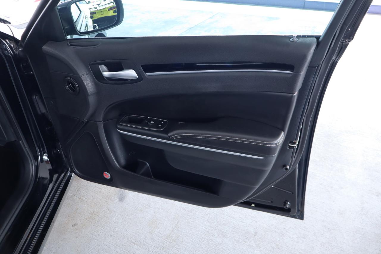 Chrysler 300 300S RWD 2018