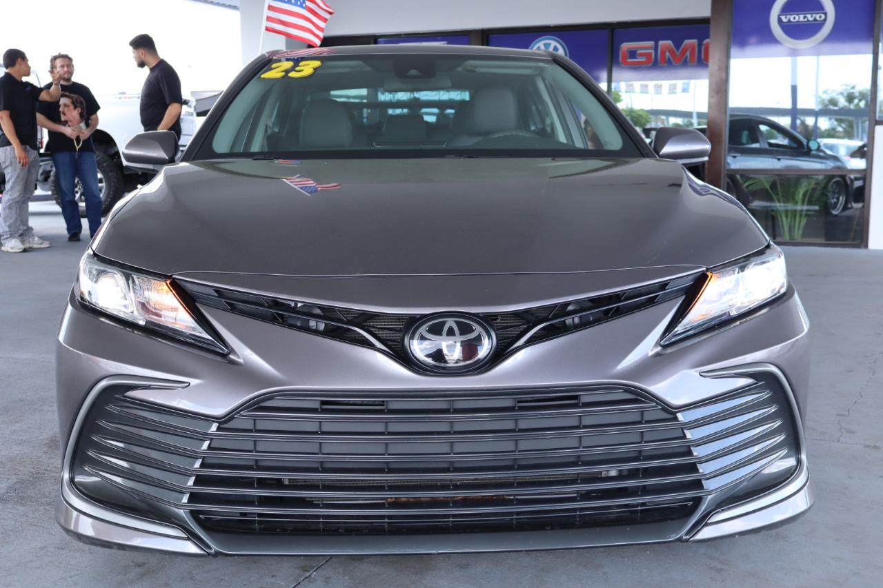 Toyota Camry LE Auto (Natl) 2023