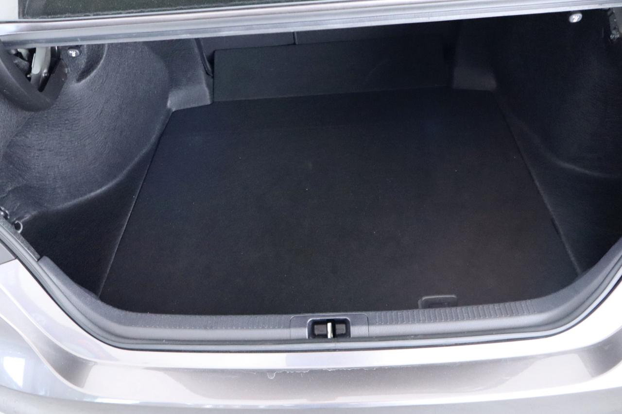 Toyota Camry LE Auto (Natl) 2023