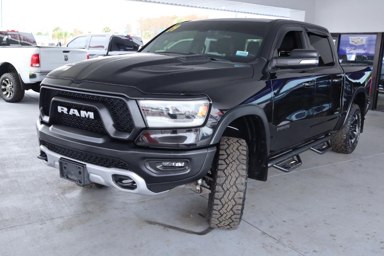 RAM 1500 Rebel 4x4 Crew Cab 5'7" Box 2019