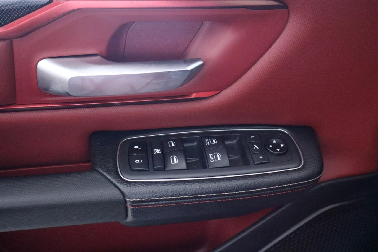 RAM 1500 Rebel 4x4 Crew Cab 5'7" Box 2019