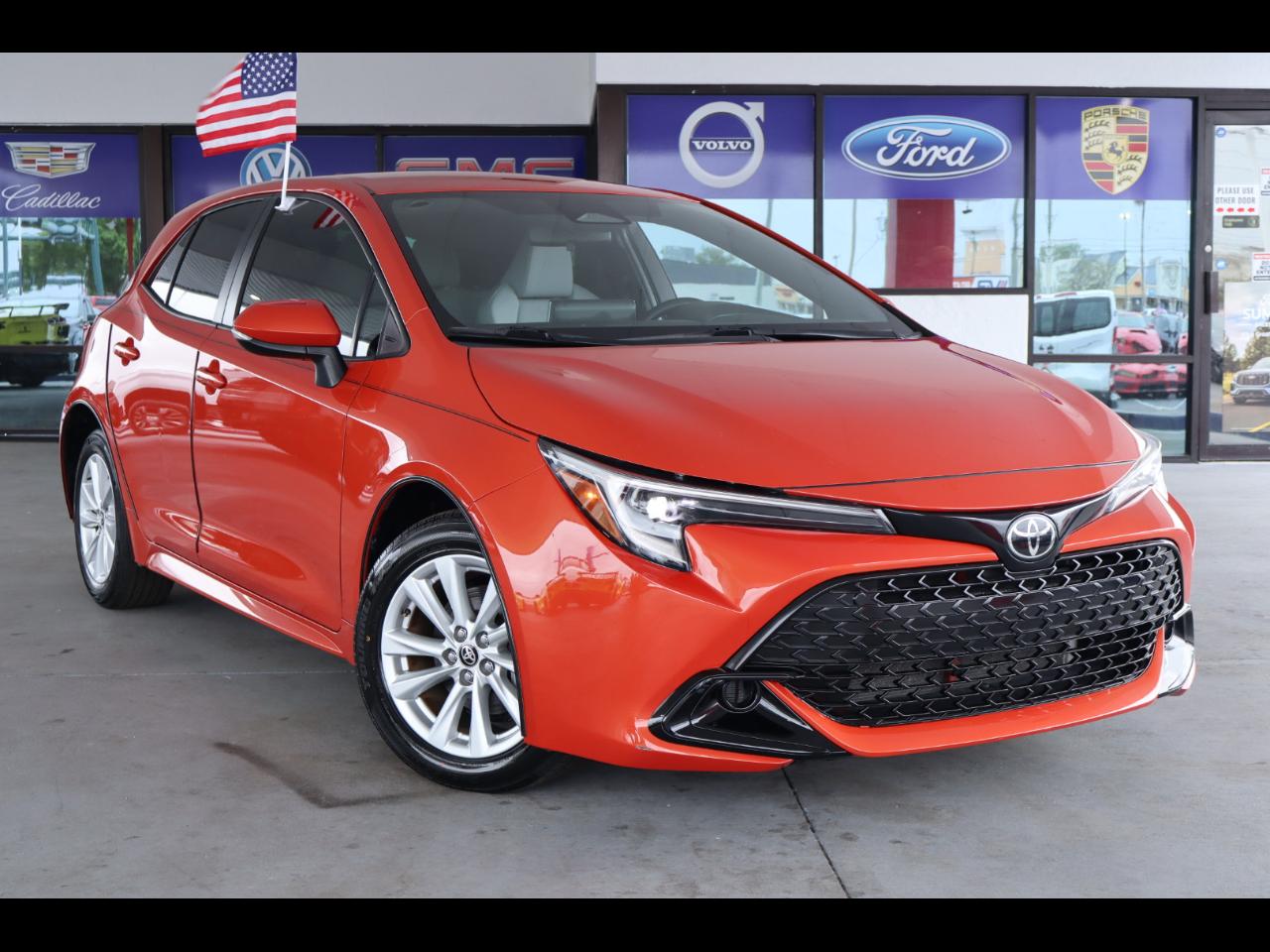 Toyota Corolla Hatchback SE CVT (Natl) 2023