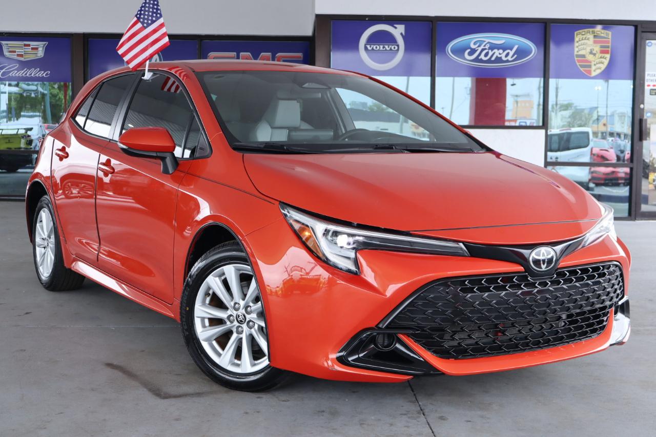 Toyota Corolla Hatchback SE CVT (Natl) 2023