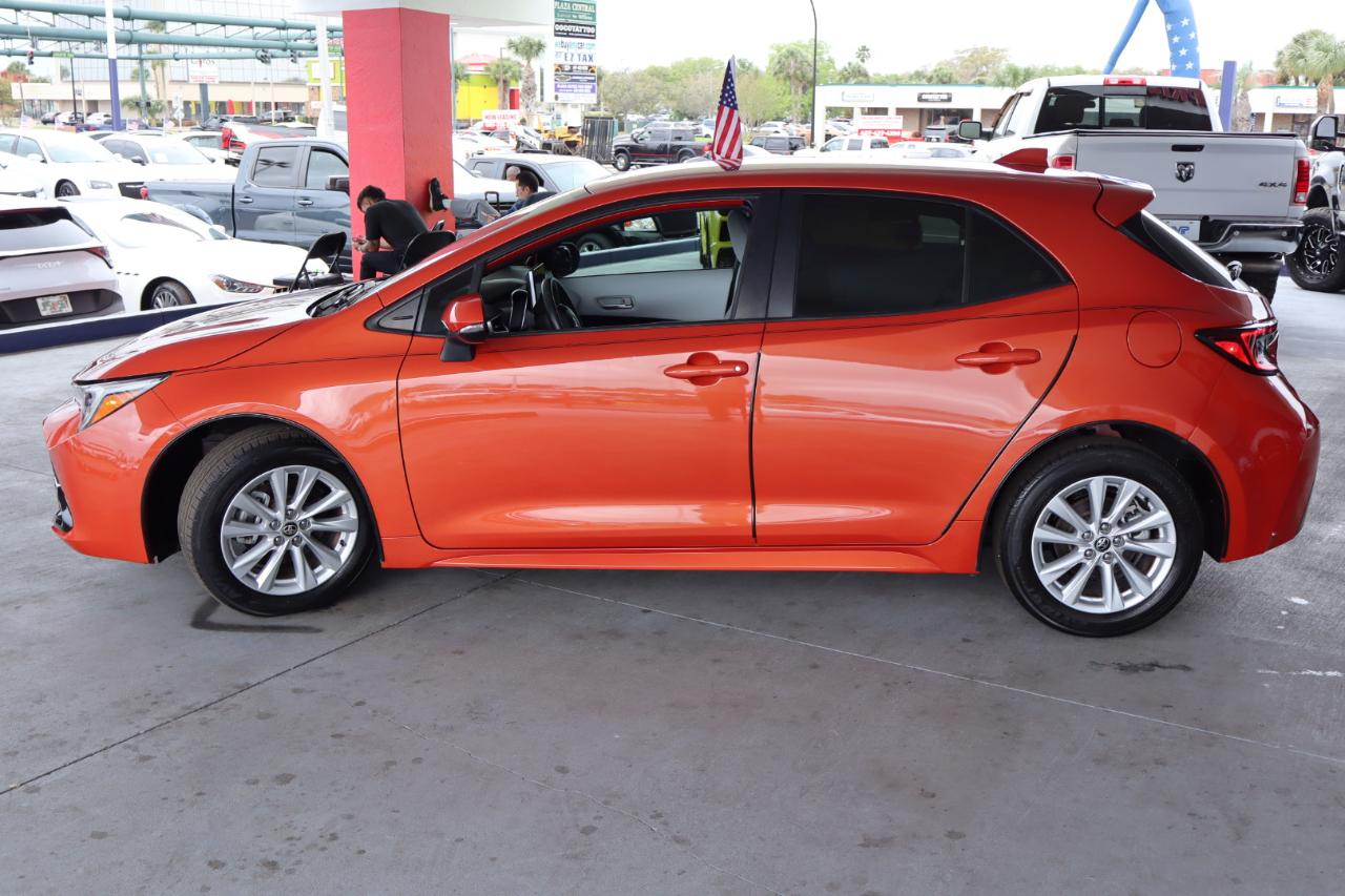 Toyota Corolla Hatchback SE CVT (Natl) 2023