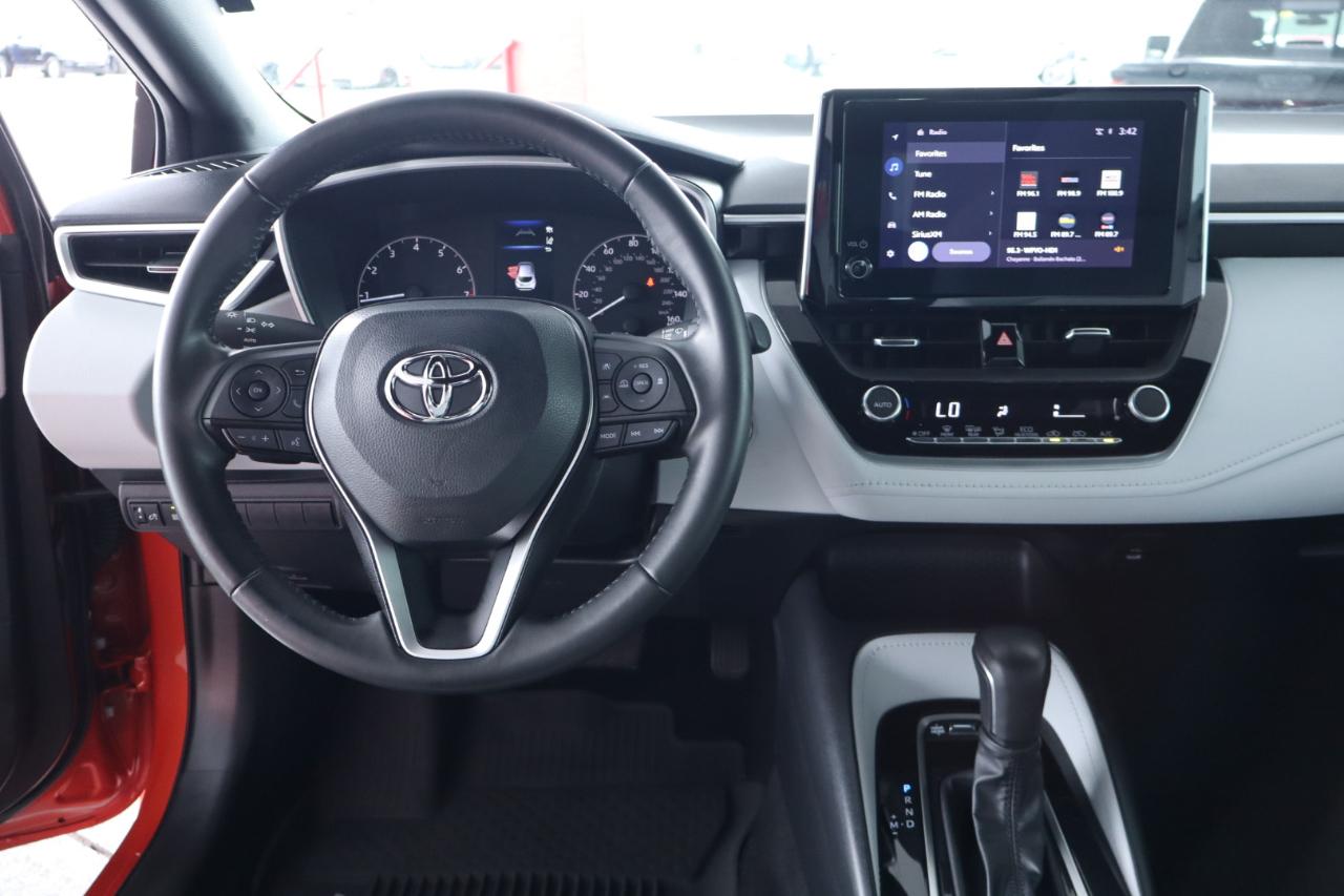 Toyota Corolla Hatchback SE CVT (Natl) 2023