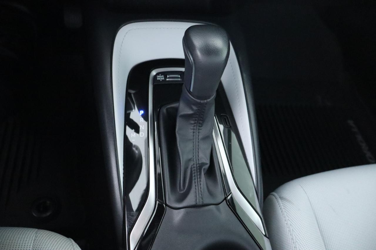 Toyota Corolla Hatchback SE CVT (Natl) 2023