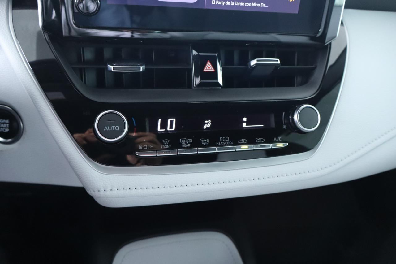 Toyota Corolla Hatchback SE CVT (Natl) 2023