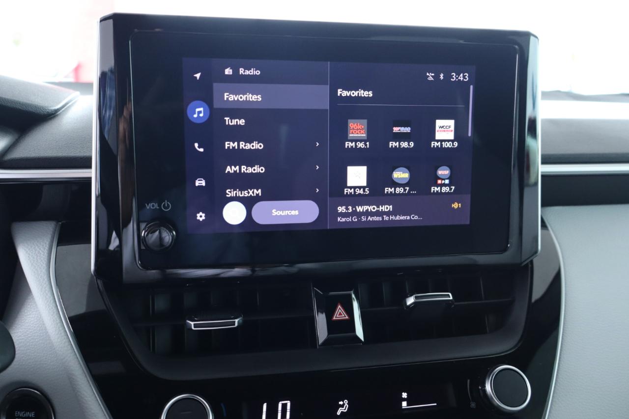 Toyota Corolla Hatchback SE CVT (Natl) 2023