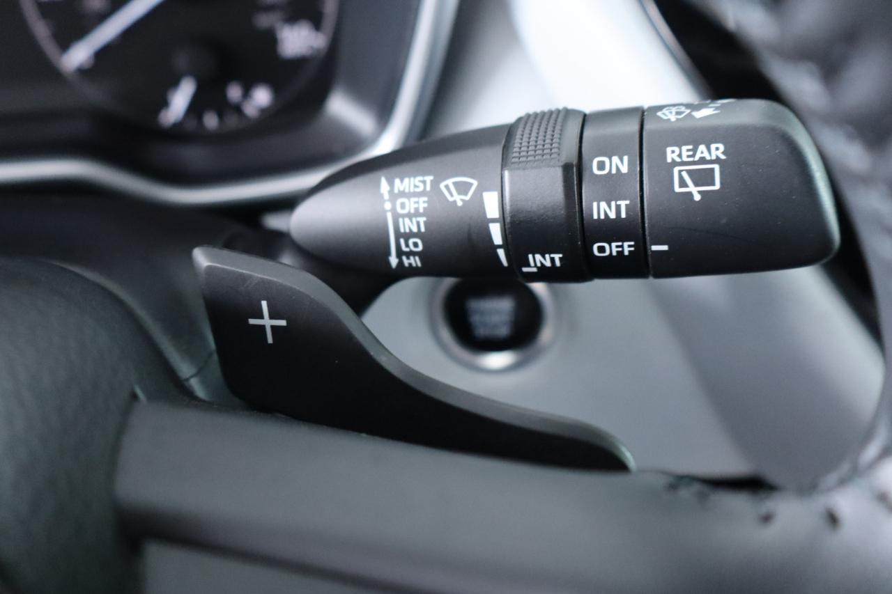 Toyota Corolla Hatchback SE CVT (Natl) 2023