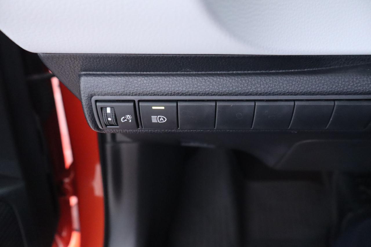 Toyota Corolla Hatchback SE CVT (Natl) 2023