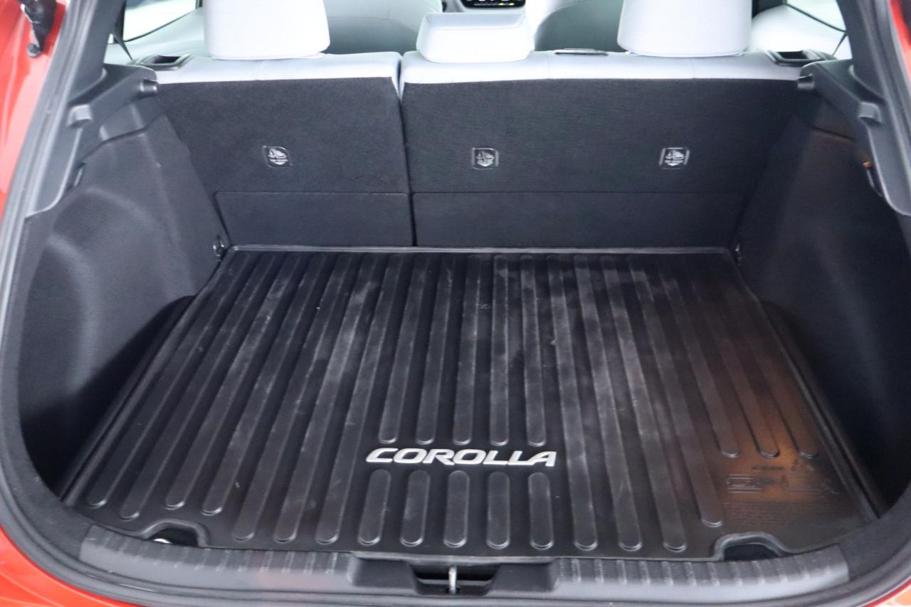 Toyota Corolla Hatchback SE CVT (Natl) 2023