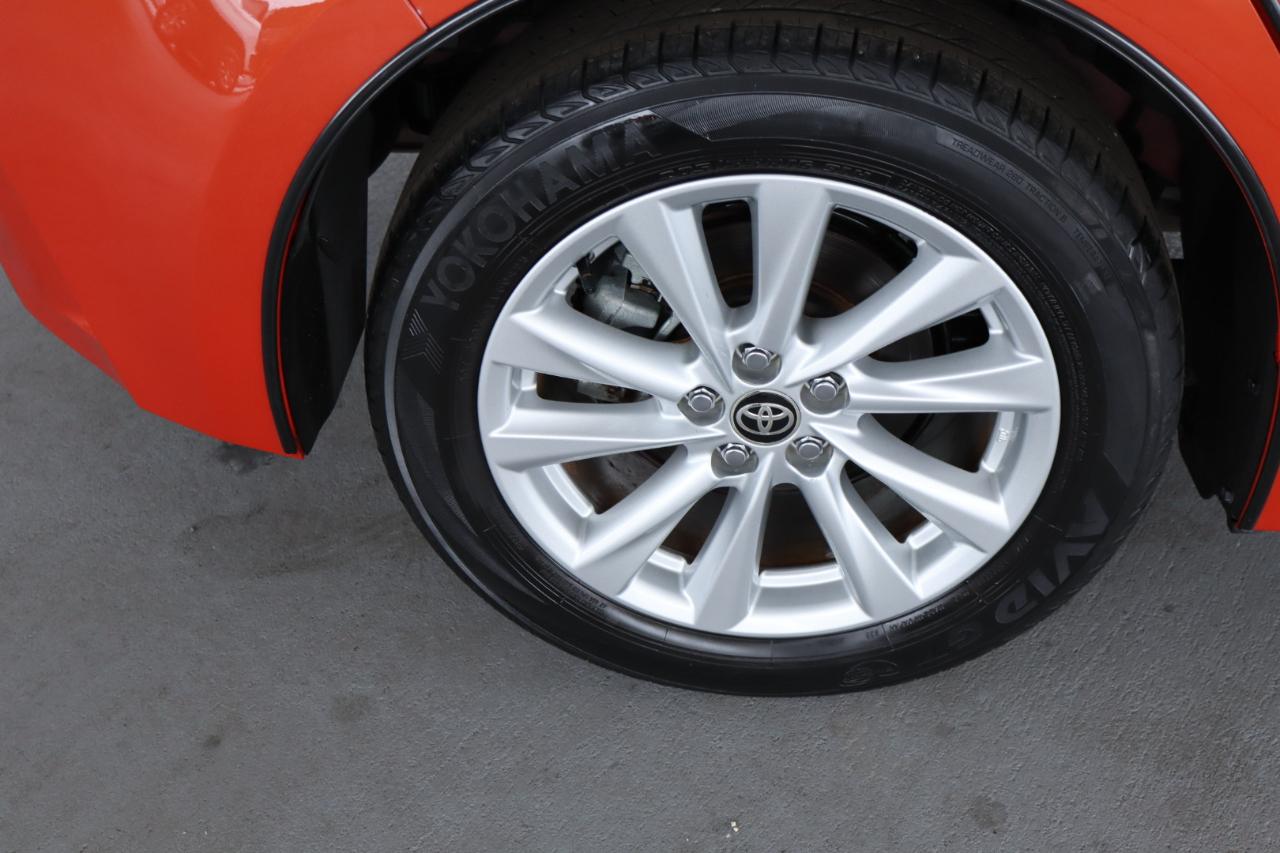 Toyota Corolla Hatchback SE CVT (Natl) 2023