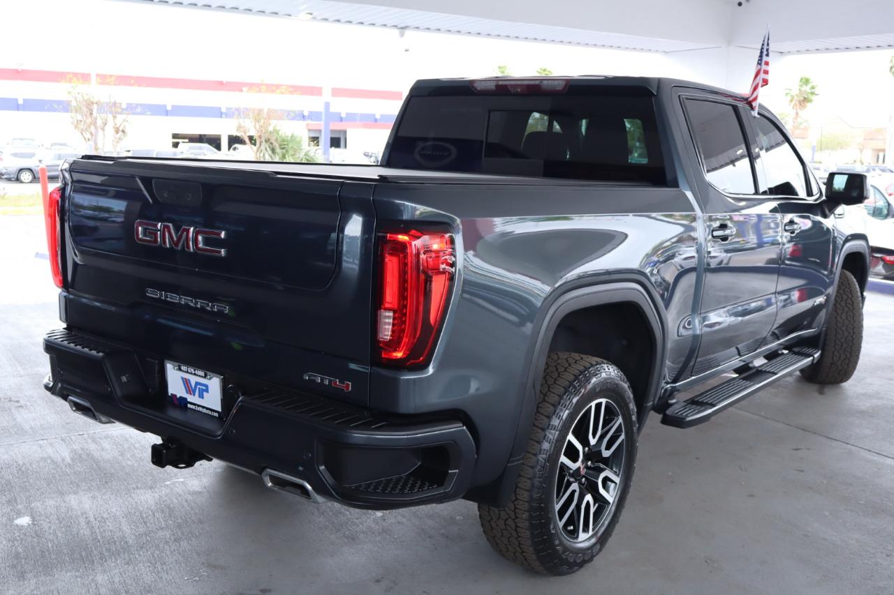 GMC Sierra 1500 4WD Crew Cab 147" AT4 2021