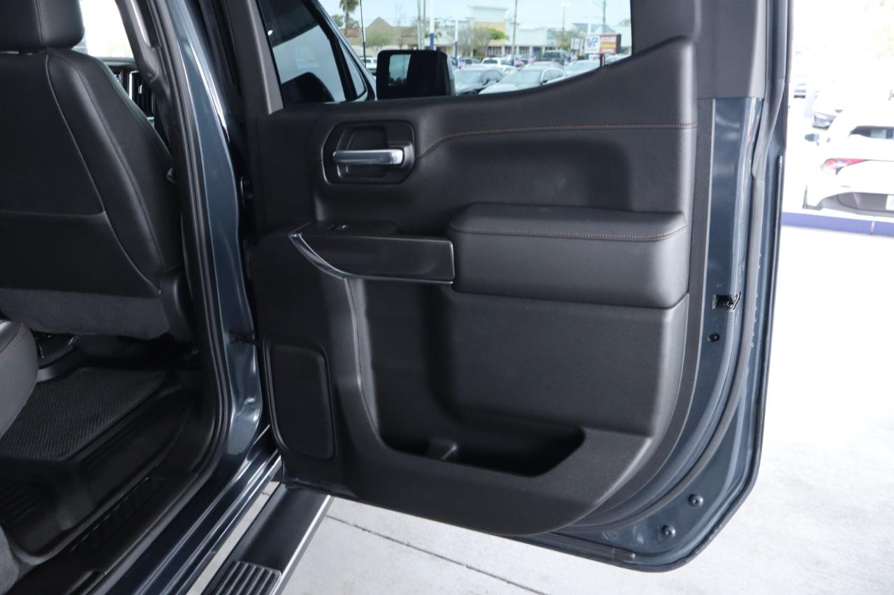 GMC Sierra 1500 4WD Crew Cab 147" AT4 2021